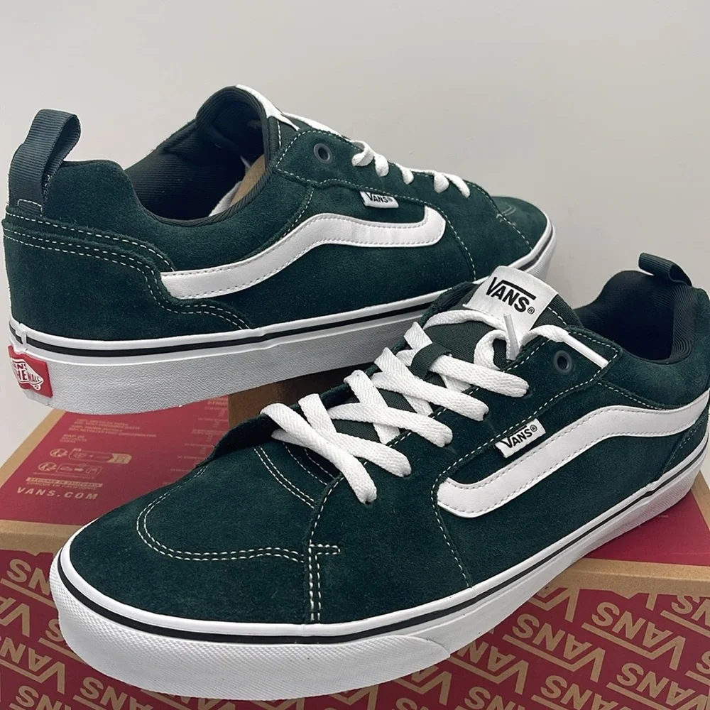 Vans Men’s Filmore Suede Scarab/White
VN000CSUDDF
Sneakerss - Picture 10 of 16